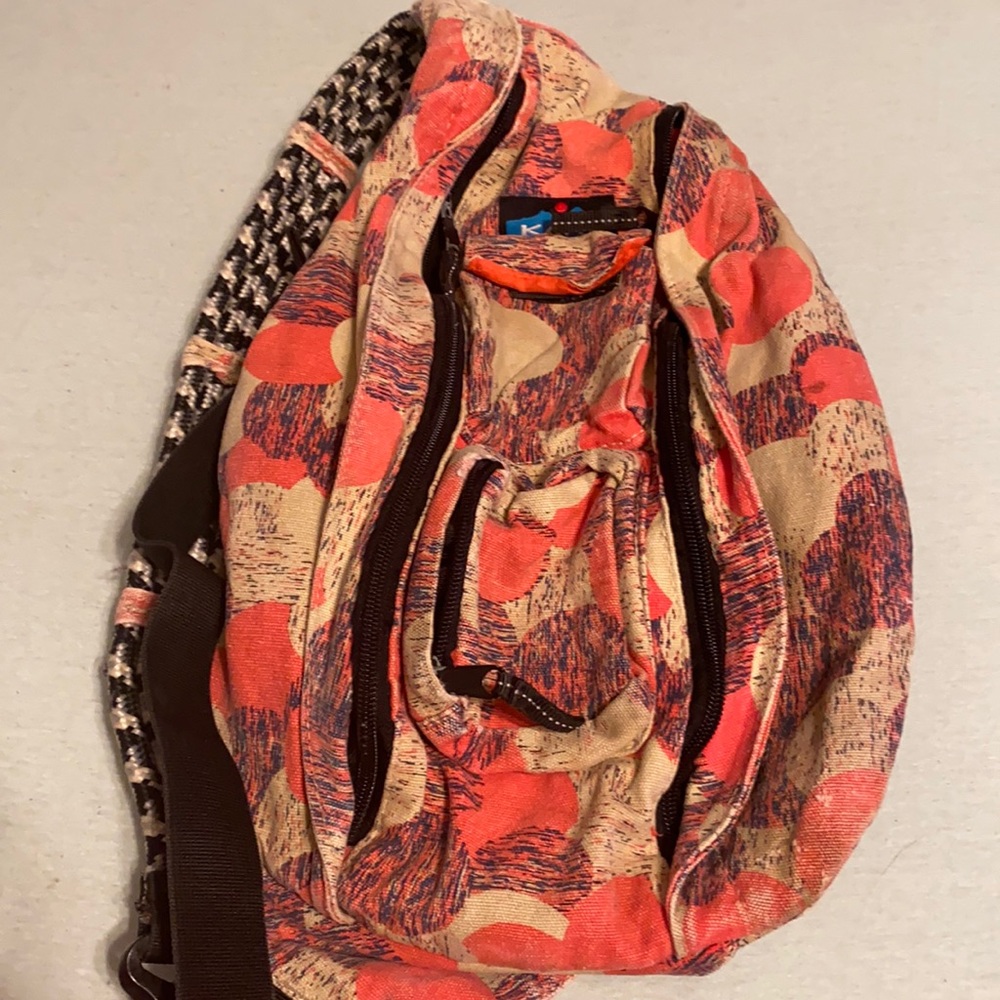 Kavu backpack style purse